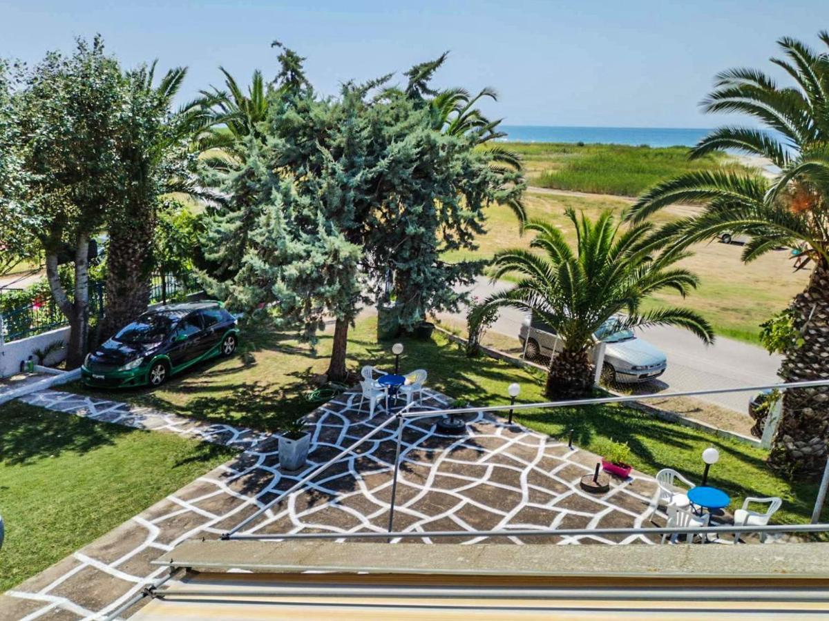 Galinis' Sea Front Studios Nea Kallikrateia Extérieur photo