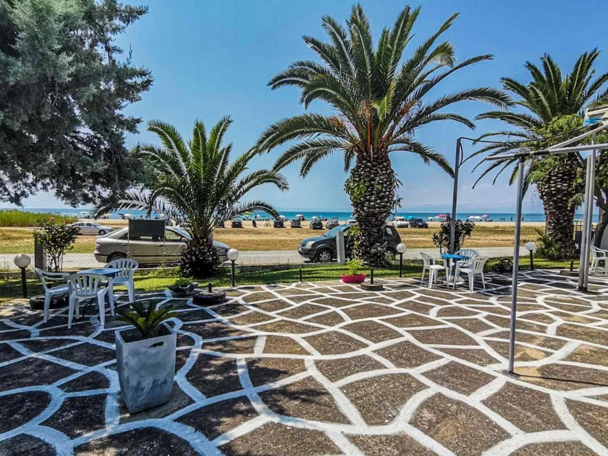 Galinis' Sea Front Studios Nea Kallikrateia Extérieur photo